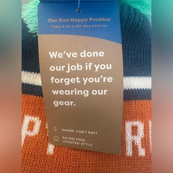 NWT Brooks Heritage Pom unisex Beanie One Size fits Most - Picture 5 of 6